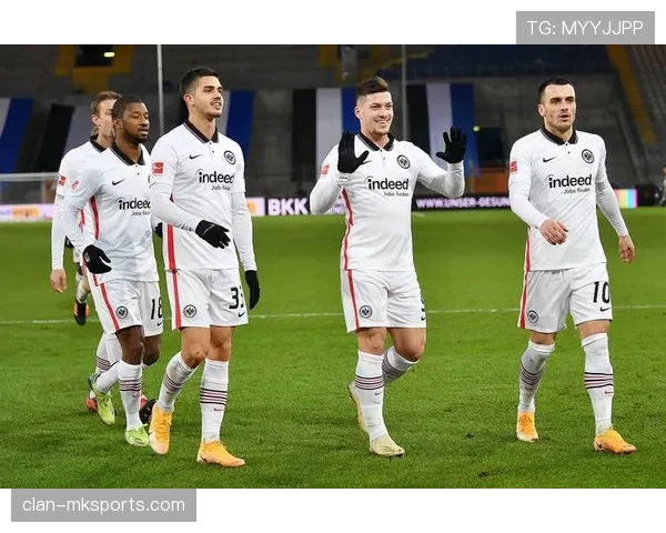 德甲球队新赛季引援分析：明星球员加盟助力整体实力提升