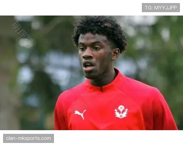 拉齐奥俱乐部最新消息：转会动态与球队近况